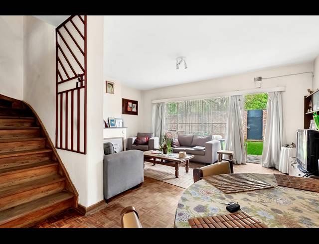 2 BEDROOM APARTMENT FOR SALE IN WINDSOR EAST